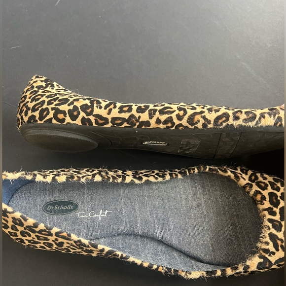 Ladies pointed toe leopard print ballet flat shoe - Picture 3 of 4